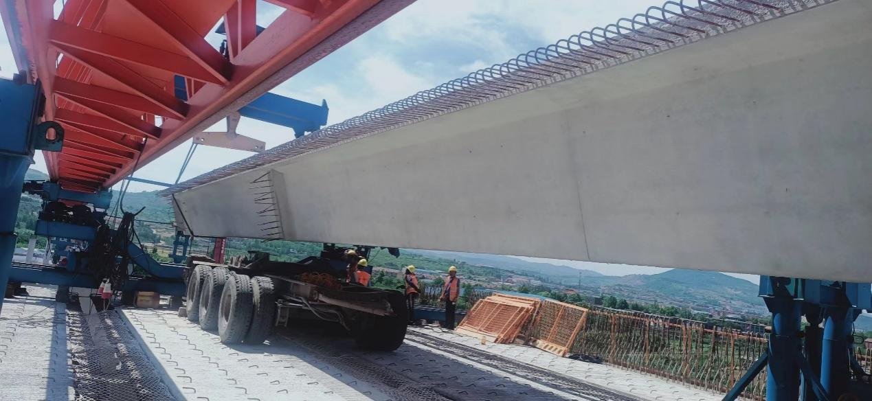 樹標(biāo)桿，創(chuàng)形象——第五區(qū)域項目部全力以赴寫新篇