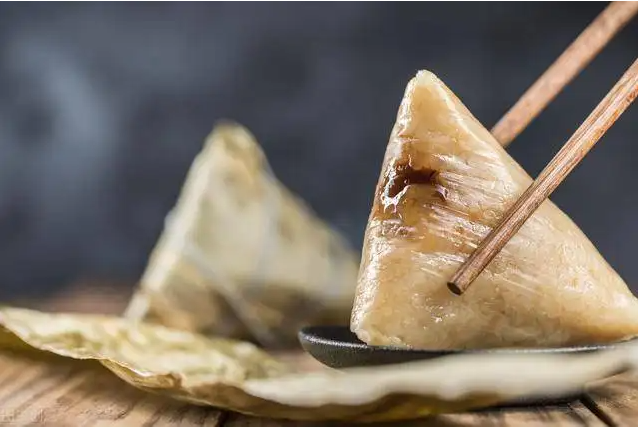 端午粽子香，精神記心膛