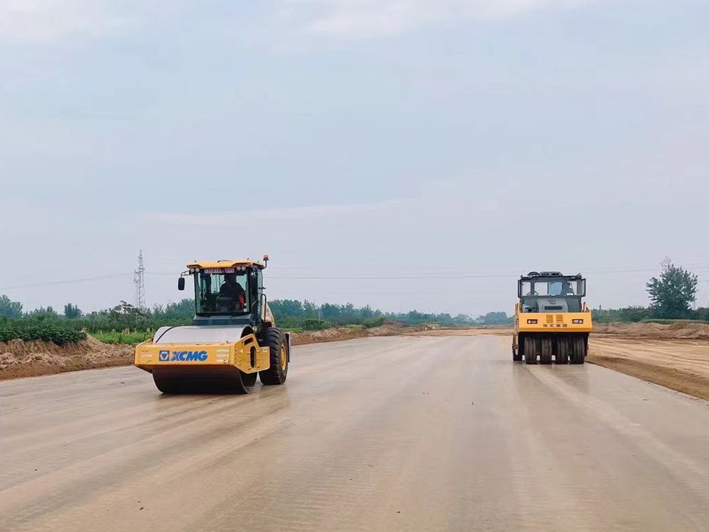 臨沂分公司大干一百天、推動(dòng)項(xiàng)目加速跑