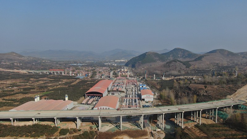 西里互通A匝道、西里綜合場站、苗莊特大橋（從前往后）_副本