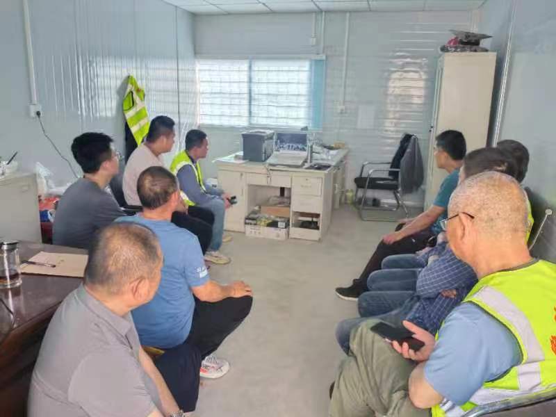 第四區(qū)域項(xiàng)目部安全生產(chǎn)月活動全力啟動