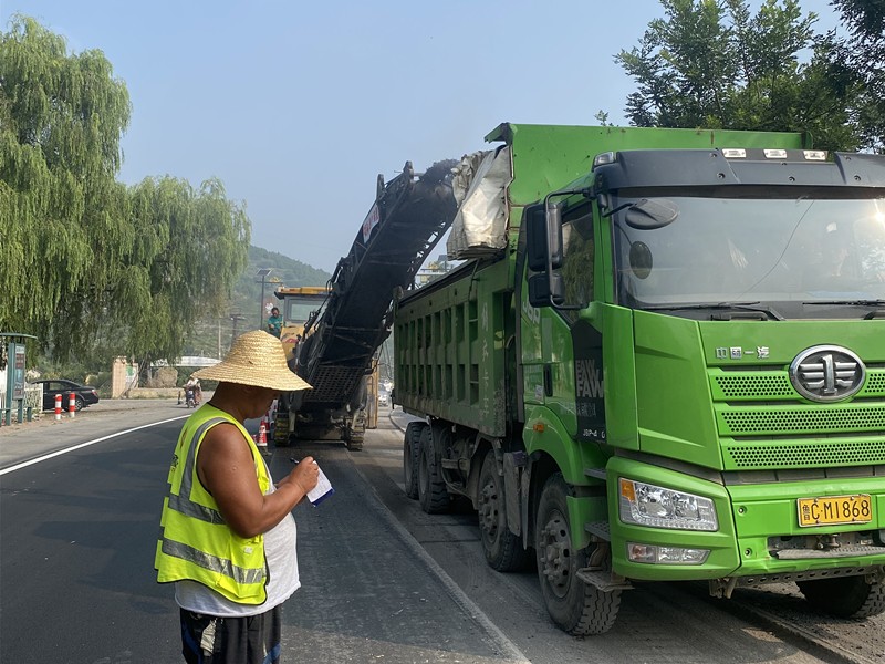 用奮斗為國慶獻禮——機械化施工公司大干快上迎國慶