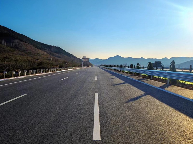 標線施工完_副本 標線施工完_副本