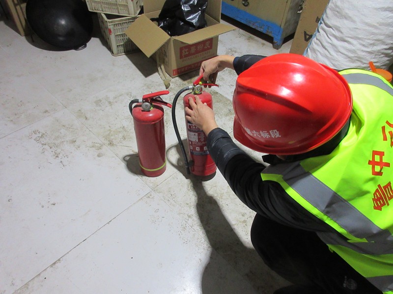 臨臨高速六標(biāo)開展節(jié)后復(fù)工復(fù)產(chǎn)專項(xiàng)檢查