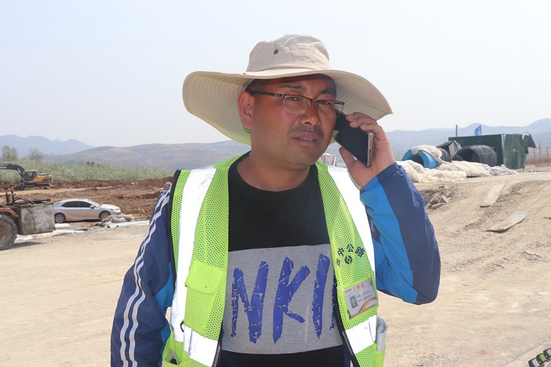 基層施工隊(duì)長現(xiàn)場(chǎng)調(diào)度工作_副本 基層施工隊(duì)長現(xiàn)場(chǎng)調(diào)度工作_副本