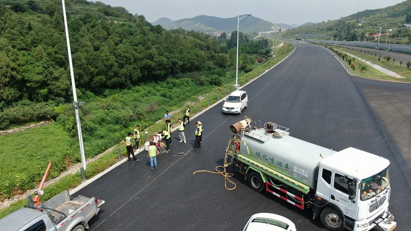工程管理部對(duì)臨臨高速項(xiàng)目開(kāi)展安全月度巡查
