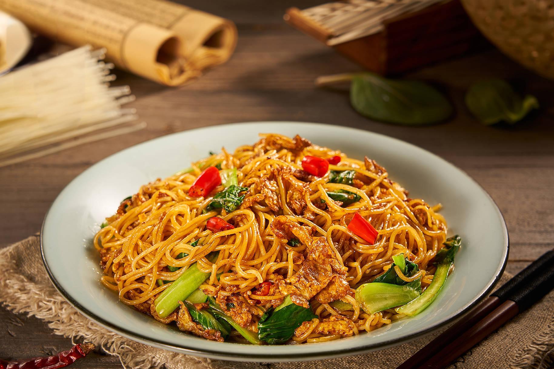 你在南方煲著湯，慰藉是抬頭的一束光