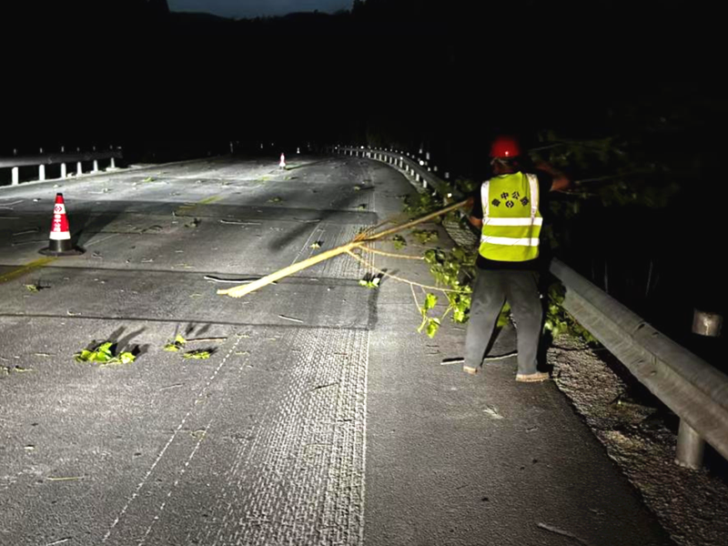 【一提三?！课逡徊淮蜢?，放假不放松，S232張魯線項(xiàng)目筑牢安全防線