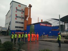 養(yǎng)護(hù)工程分公司東里拌合站與悅莊拌合站揚(yáng)塵污染環(huán)保、防火演練