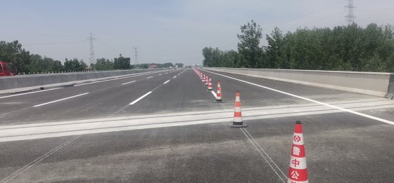 萬眾一心迎“兩會(huì)”，G2項(xiàng)目保通保暢保安全