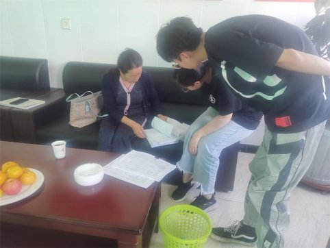 【抓作風(fēng) 創(chuàng)效益】郯城縣G205項目建設(shè)指揮部對我標(biāo)段進(jìn)行綜合檢查指導(dǎo)