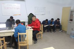 基礎(chǔ)工程分公司路基三分部召開(kāi)S102項(xiàng)目安全專題會(huì)議