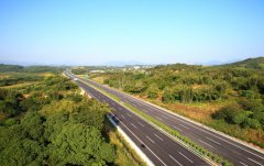 修一條路 樹一座碑——S102濟(jì)青線工程項(xiàng)目建設(shè)紀(jì)事