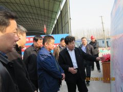 市紀(jì)委、市公路局領(lǐng)導(dǎo)視查S102濟(jì)青線公路建設(shè)情況