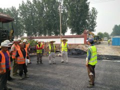 市政分公司嚴(yán)格落實(shí)安全生產(chǎn)班前會制度