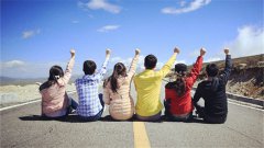 少年回頭望，笑我還不快跟上