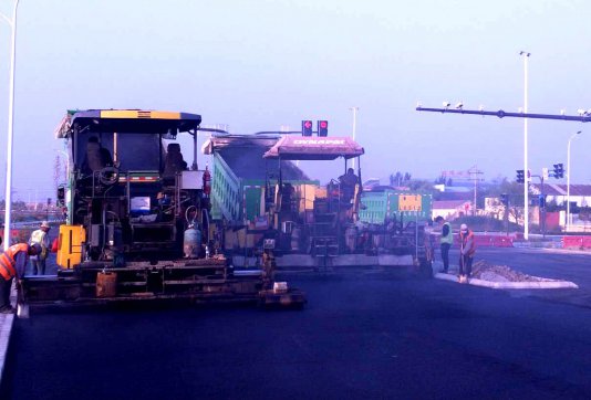 淄博高鐵新城站西路項目完成全部道路施工